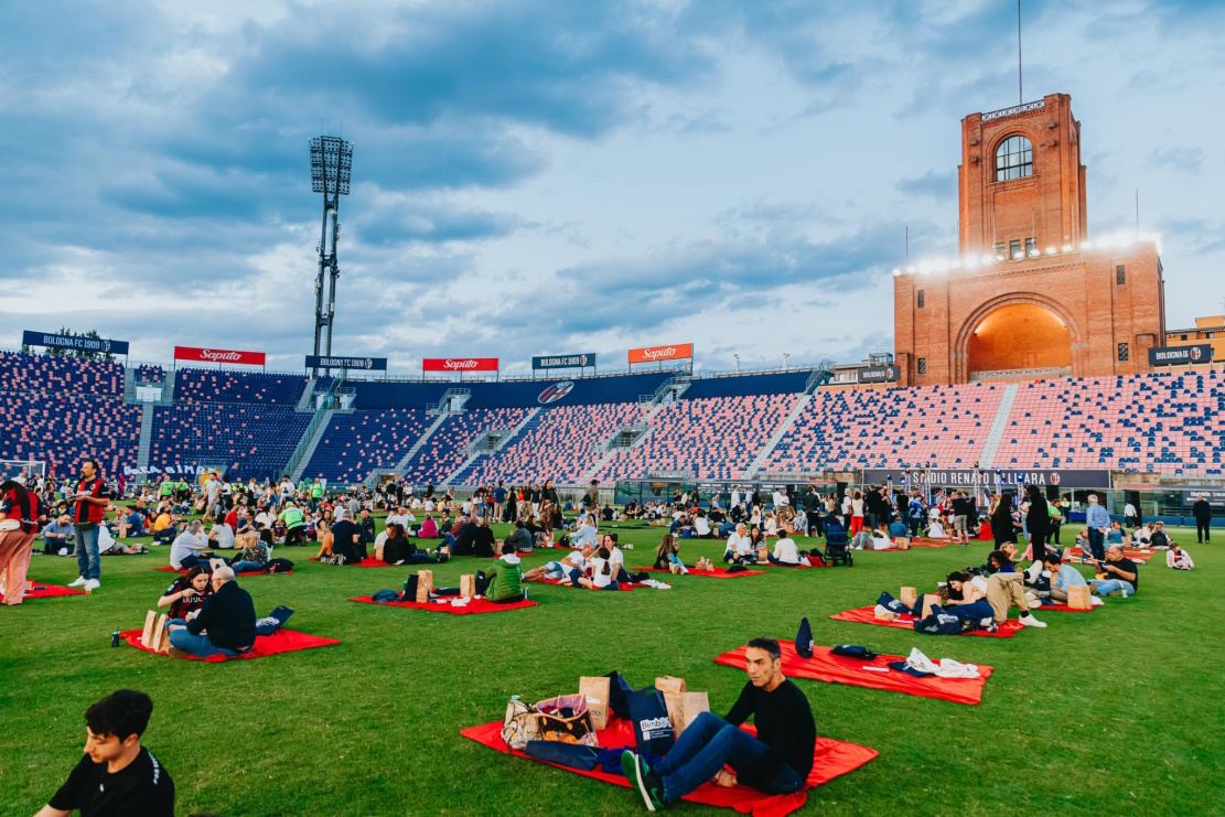 stadio-picnic-bimbo-tu-bologna-tifa-per-bambini-2024-5